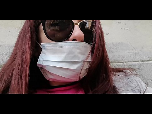❤️ Si Nicoletta ay naghiganti sa kanyang kapitbahay at umihi sa kanyang garahe (Special Covid19 Italian Quarantine) ❌ Porno sa amin ﹏